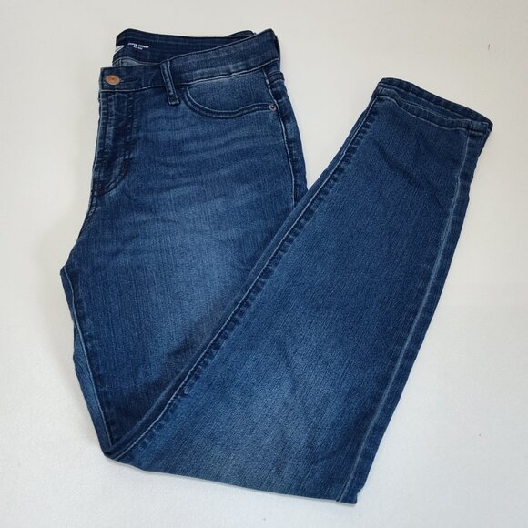 Old Navy Super Skinny Mid-Rise WOW MR SUPER S Med Wash Jeans Women's 3 Waist 32" - Picture 5 of 8
